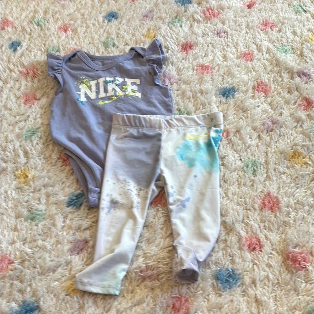 Nike Baby Girl’s Ruffle Sleeve Bodysuit and Multicolor Leggings Set - 12M